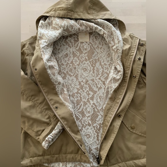 New!! earth music and ecology parka size S - Picture 5 of 9